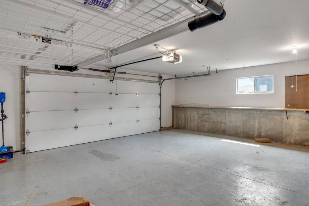 Large Home In The Most Convenient Location 拉皮德城 外观 照片